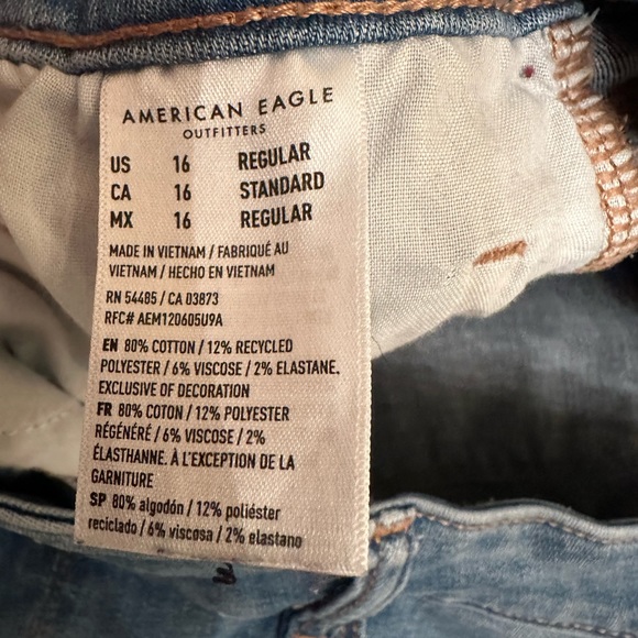 AE light wash next level stretch skinny jeans - Picture 6 of 6